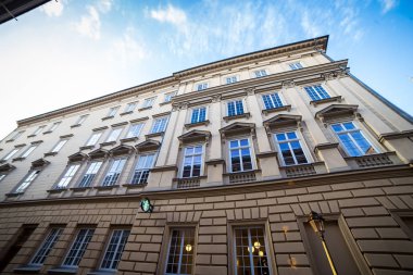 Krakow, Polonya - eski şehir merkezi, Krakow Pazar Meydanı, tarihi merkezi, antik mimariye sahip bir şehir.