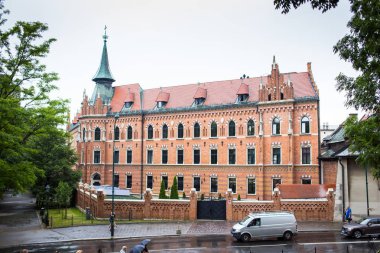 10 Temmuz 2017-Krakow, Polonya - eski şehir merkezi, Krakow Pazar Meydanı, tarihi merkez, antik mimariye sahip bir şehir.