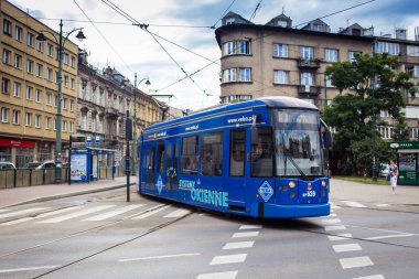 10 Temmuz 2017-Krakow, Polonya - eski şehir merkezi, Krakow Pazar Meydanı, tarihi merkez, antik mimariye sahip bir şehir.