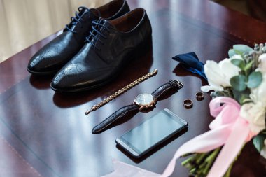 papyon, Ayakkabı, Alyans, telefon, saat, gelin buketi, damat sabah, işadamı, düğün, erkek moda, erkek aksesuarlar