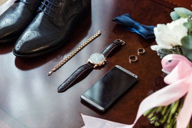 papyon, Ayakkabı, Alyans, telefon, saat, gelin buketi, damat sabah, işadamı, düğün, erkek moda, erkek aksesuarlar
