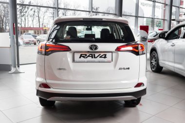 Vinnitsa, Ukrayna - 10 Ocak 2018. Toyota Rav 4 konsept otomobil - arkadan görünüm
