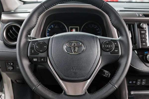 Vinnitsa, Ukraina - 10 januari 2018. Toyota Rav 4 konceptbil - interiör inuti — Stockfoto