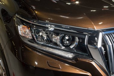 Vinnitsa, Ukrayna - 10 Ocak 2018. Toyota Land Cruise Prado c