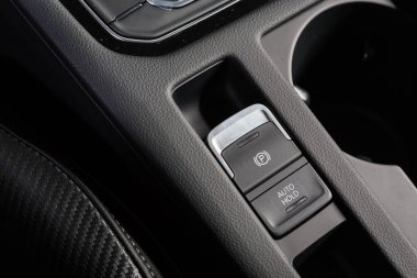 19 Ocak, 2018 - Vinnitsa, Ukrayna. Siyah Volkswagen Vw Arteon sunu showroom - içinde iç