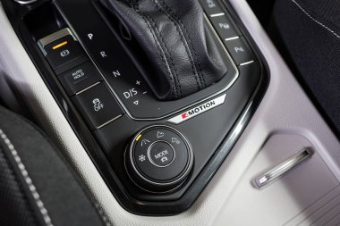 19 Ocak, 2018 - Vinnitsa, Ukrayna. Volkswagen Tiguan tanıtım showroom - içinde iç