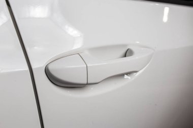 Vinnitsa, Ukrayna - 10 Ocak 2018. Toyota Corolla konsept otomobil - kapı kolu