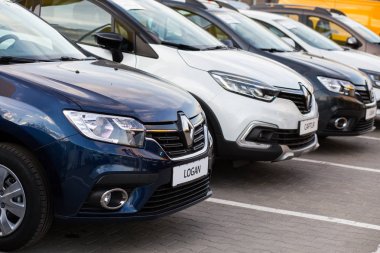 Vinnitsa, Ukrayna - 20 Nisan 2018. Renault konsept otomobil - sunu showroom