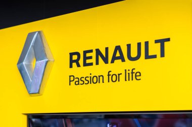 Vinnitsa, Ukrayna - 20 Nisan 2018. Logo, Renault Bayilik corporation