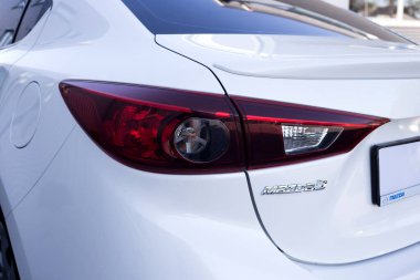 19 Mayıs 2017, Vinnitsa, Ukrayna. Galeride Mazda 3 araba sunumu - far