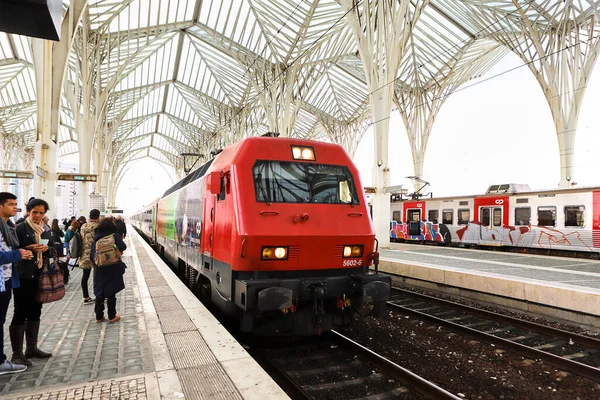 Lisboa Portugal Dezembro 2018 Chegada Comboio Estação Oriente Gare Oriente — Fotografia de Stock