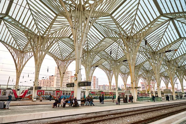 Lisboa Portugal Dezembro 2018 Arquitetura Moderna Estação Ferroviária Oriente Gare — Fotografia de Stock