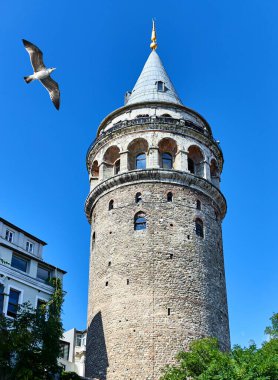 Galata Kulesi, İstanbul, Türkiye. Beyoğlu 'nda antik Türk tarihi simgesi, şehrin Avrupa yakası. Eski Konstantinople 'nin mimarisi. Ceneviz tarafından yapılmış tarihi bir yer.