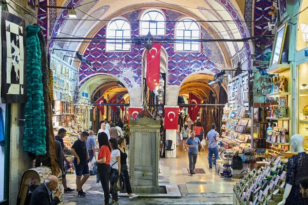 Istanbul Turchia Ottobre 2019 Gente Shopping Nel Grand Bazar Istanbul — Foto Stock