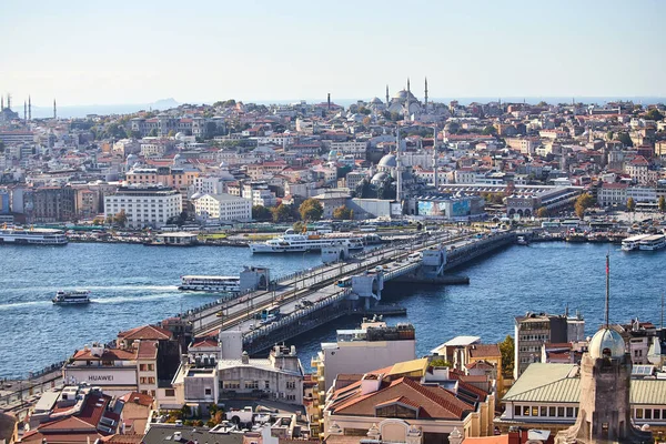 Istanbul Turkey Οκτωβριοσ 2019 Γέφυρα Γαλατά Και Εμινωνού Είναι Πιο — Φωτογραφία Αρχείου