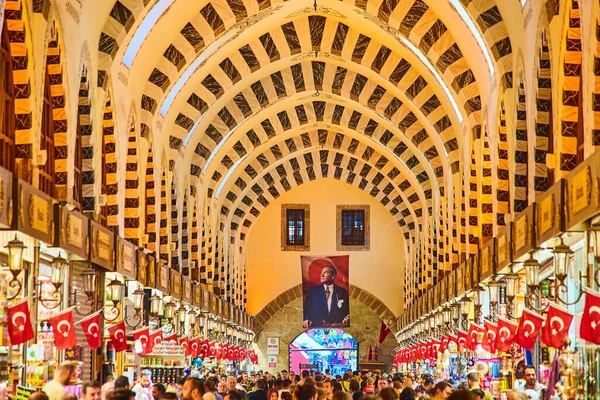 Istanbul Turkey Ekim 2019 Nsanlar Turistler Mısır Çarşısı Veya Baharat — Stok fotoğraf