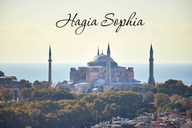 Eminonu, İstanbul, Türkiye 'deki Sultan Ahmet parkındaki Ayasofya Müzesi (Ayasofya Sophia)