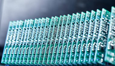 Mikroçipli ve transistörlü yeşil sistem kartları. Mikroçip Üretimi, Nano Bilgisayar Teknolojisi ve Üretim Teknolojisi