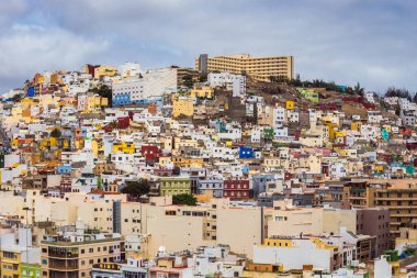 Bulutlu bir günde Santa Ana Katedrali 'nden Las Palmas de Gran Canaria' ya bakın, Kanarya Adaları, İspanya