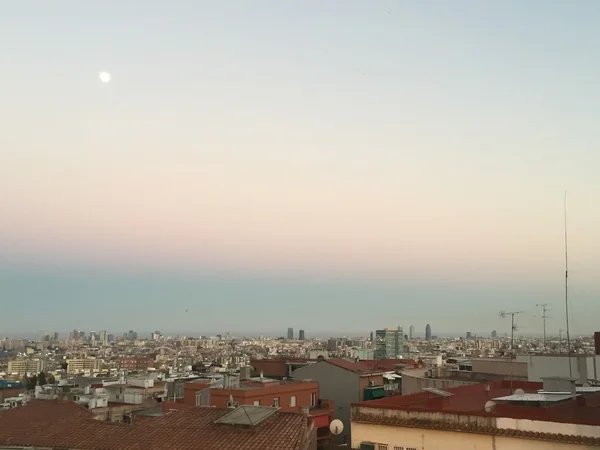 Barcelona bij zonsondergang — Stockfoto