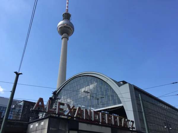 Alexanderplatz em Berlim — Fotografia de Stock