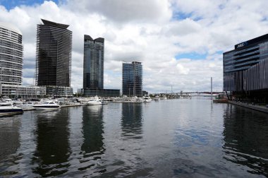 Melbourne içinde gökdelenler