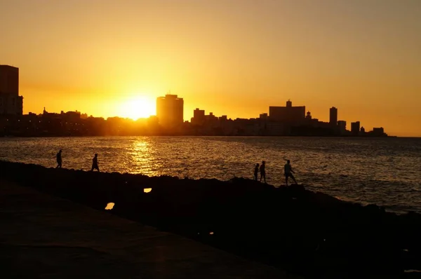 Havana'da günbatımı — Stok fotoğraf