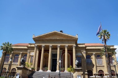 Palermo 'daki teatro massimo