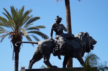 Bronce statue in Palermo