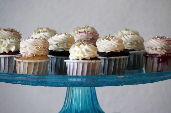 Doces Cupcakes Prontos Para Comer — Fotografia de Stock