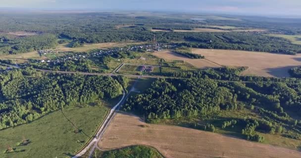 Vista ministeriale del villaggio e delle case — Video Stock