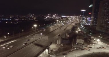 Hava çekim gece iş ofis binaları Moskova geceleri