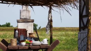 Rus soba yakınında sokakta bayram