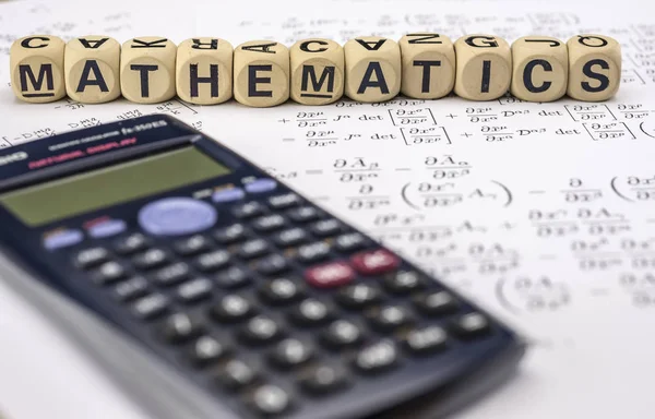 Bilimsel hesap makinesi ve Matematiksel denklemler