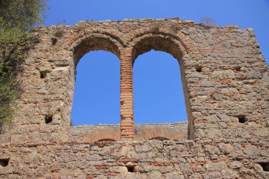 Arnavutluk 'un güneyinde, Yunanistan sınırı yakınlarındaki antik Butrint kalıntıları, Eylül 2019.