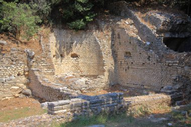 Arnavutluk 'un güneyinde, Yunanistan sınırı yakınlarındaki antik Butrint kalıntıları, Eylül 2019.