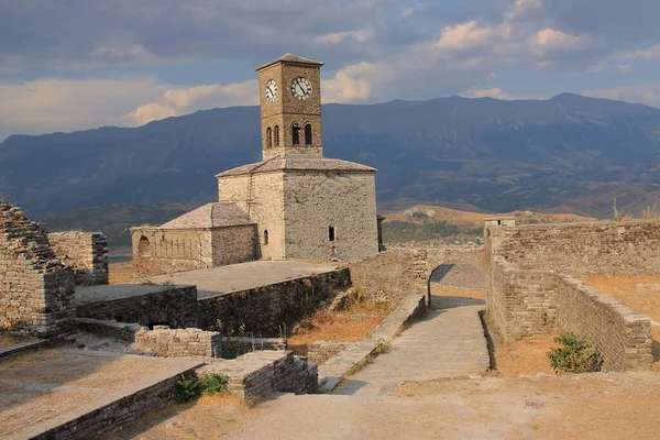 Torre Del Reloj Castillo Medieval Gjirokaster Albania —  Fotos de Stock