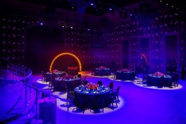 Tablolar setleri düğün veya başka bir olay akşam yemeği yiyecek ve içecek