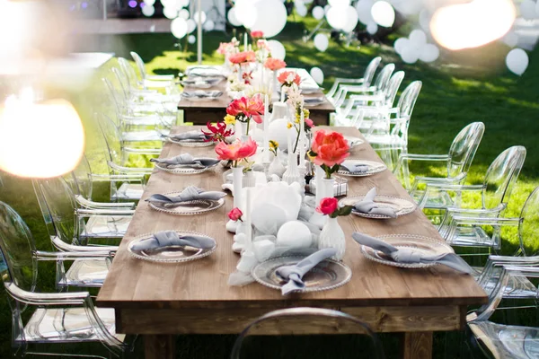 Table set for wedding or another catered event dinner — Stock Photo, Image