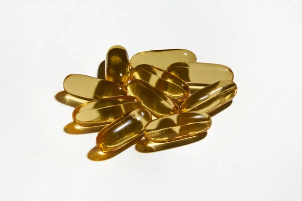 Balık yağı kapsülleri Omega3 içerir