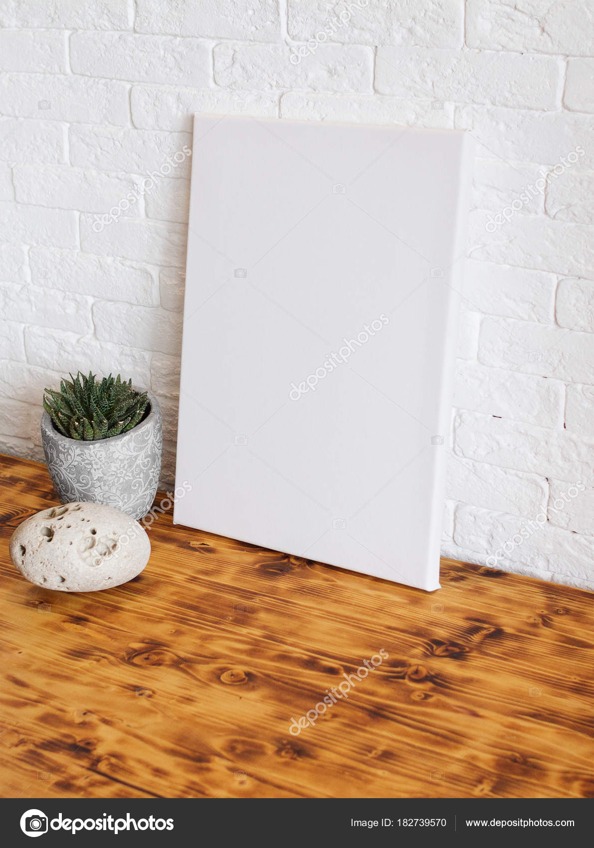 Download Mock Cartel Interior Fotos De Stock C Mkiryakova 182739570 PSD Mockup Templates