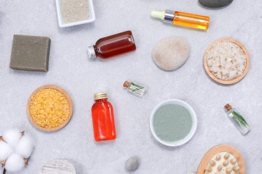 Spa seti ve doğal kozmetik ile güzellik kavramı