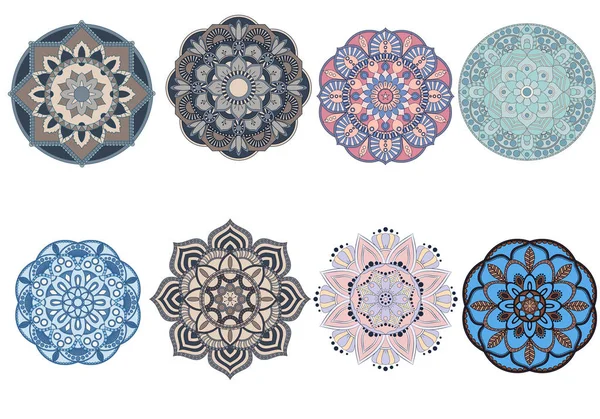 Renkli mandalalar kümesi. Dekoratif yuvarlak süsler. Anti-stres