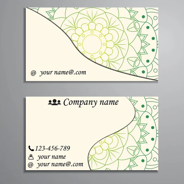 Conjunto de tarjetas de visita y tarjetas de visita con elemento de diseño mandala — Vector de stock