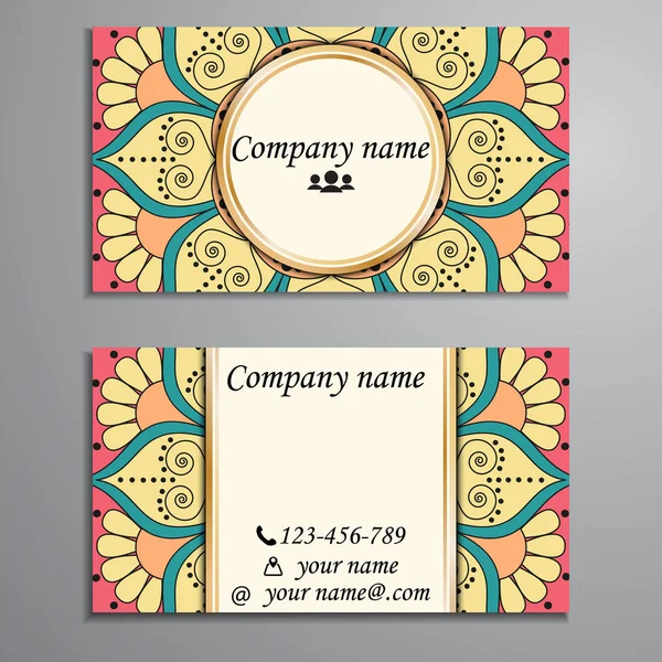 Cartão de visita e cartão de visita conjunto com elemento de design mandala —  Vetores de Stock