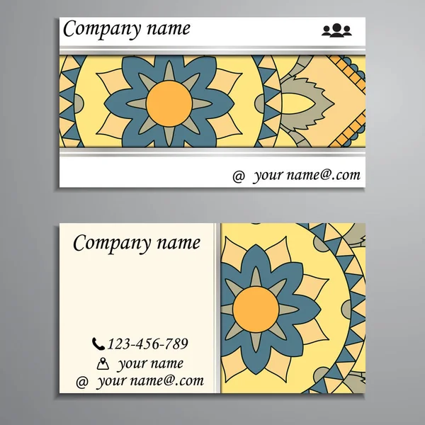 Kartvizit ve kartvizit mandala tasarım öğesi ile ayarla — Stok Vektör
