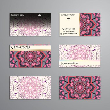 kartvizit ve kartvizit büyük ayarlayın. Çiçek mandala desen 