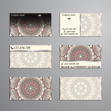 kartvizit ve kartvizit büyük ayarlayın. Çiçek mandala desen 