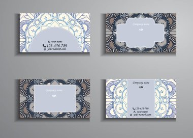 kartvizit ve kartvizit büyük ayarlayın. Çiçek mandala desen 