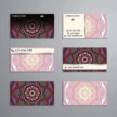 kartvizit ve kartvizit büyük ayarlayın. Çiçek mandala desen 